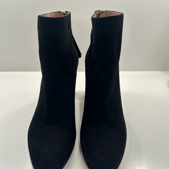 Stuart Weitzman blocked heeled booties - Picture 2 of 10
